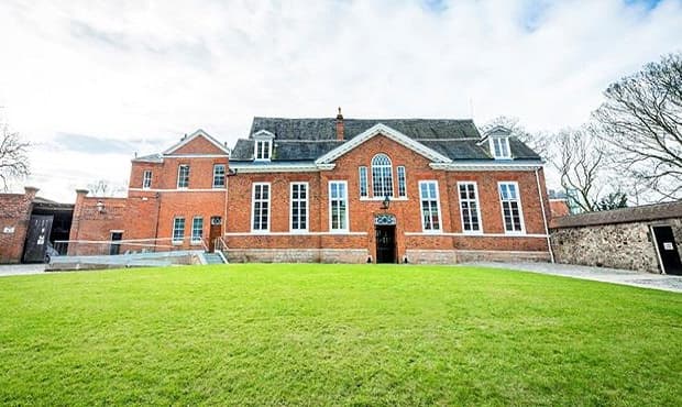 Leicester Castle Business School campus