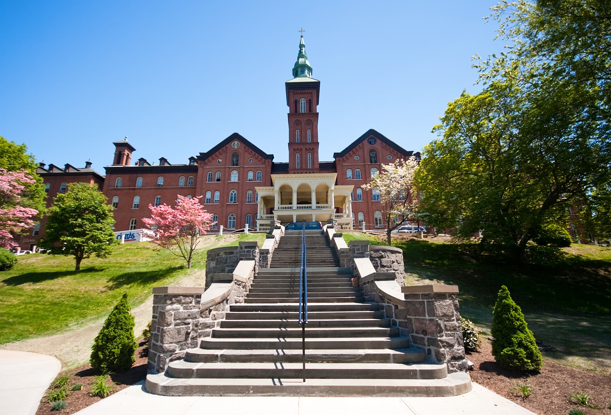 College of Mount Saint Vincent campus