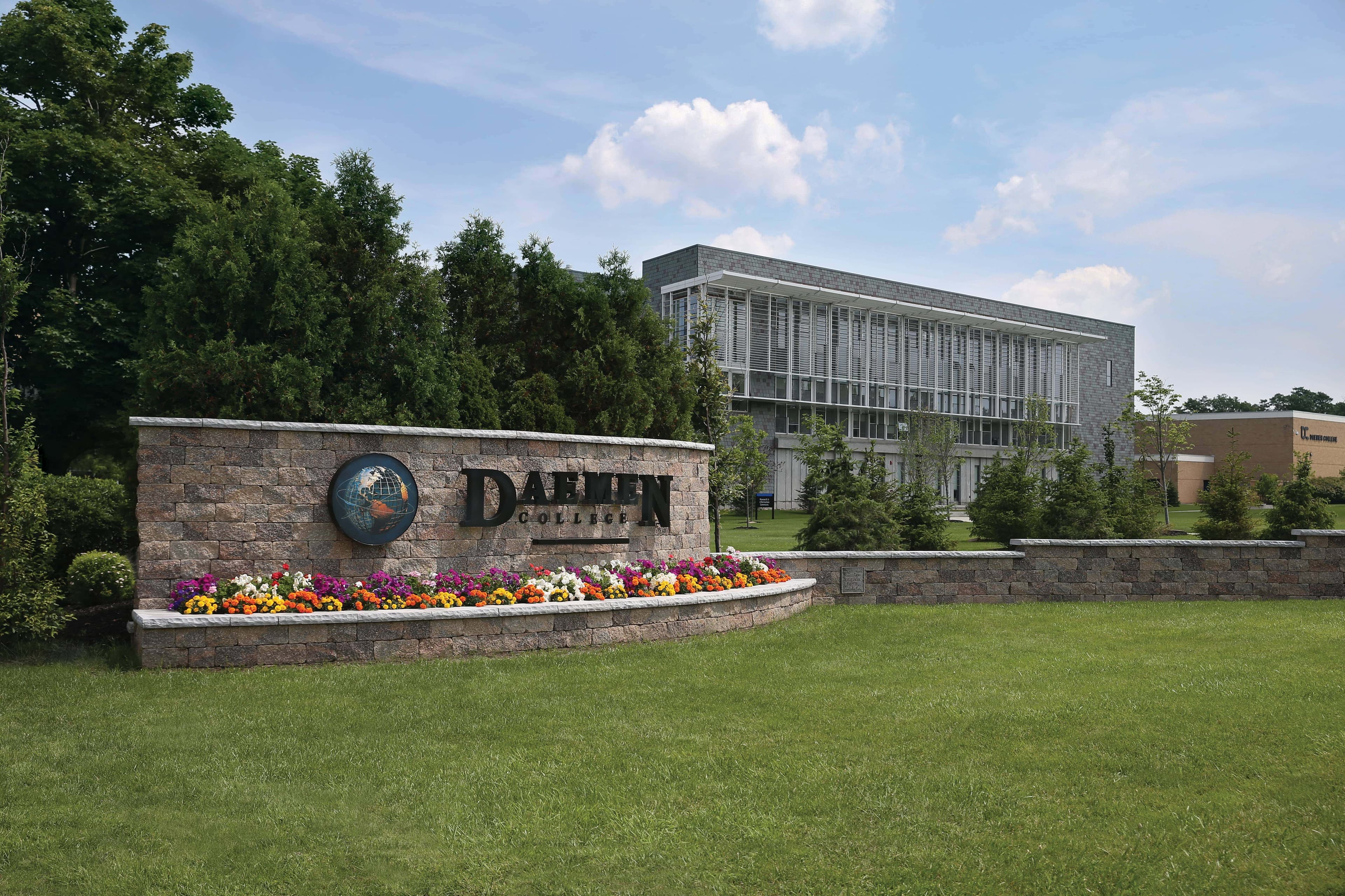 Daemen University campus