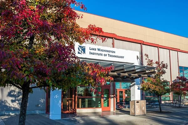 Lake Washington Institute of Technology campus