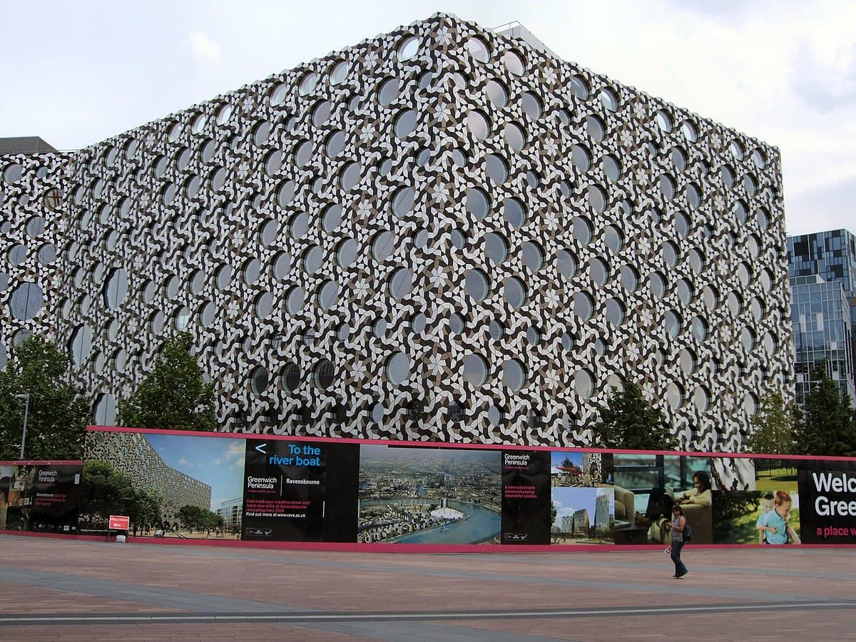 Ravensbourne University London campus
