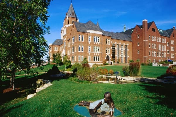 University of Missouri–St. Louis campus