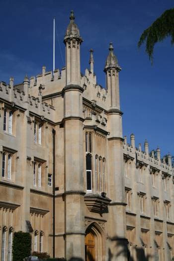 Richmond The American University in London campus