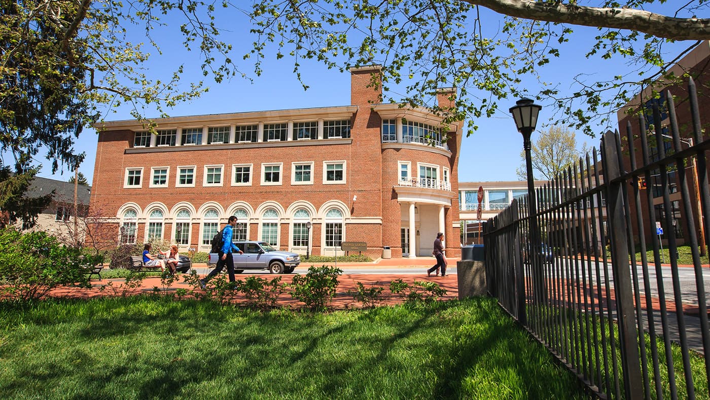 Alfred Lerner College of Business and Economics campus