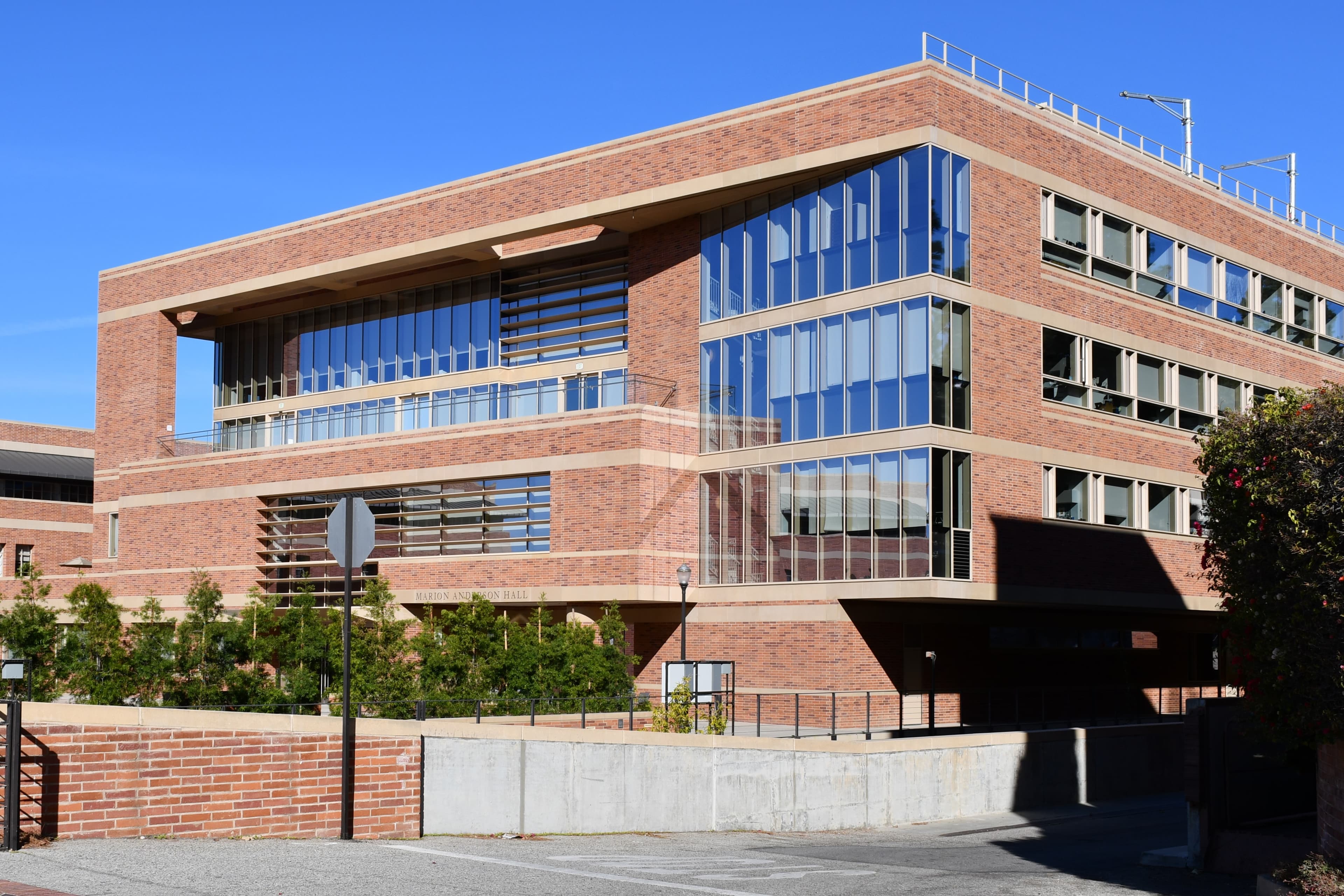 Anderson School of Management campus