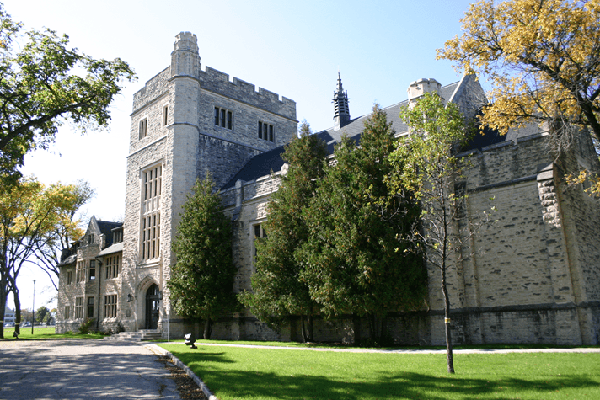 Canadian Mennonite University campus