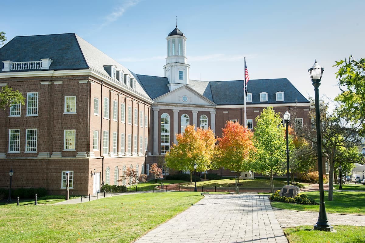 Washington and Jefferson College campus