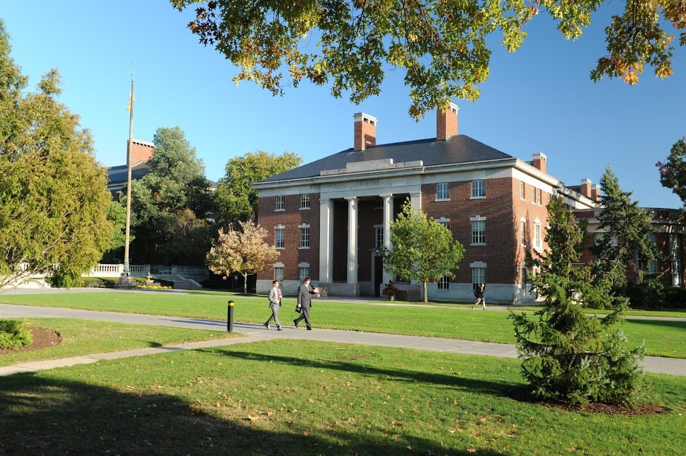 Simon Business School campus