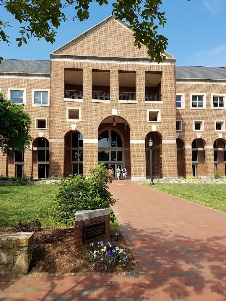 UNC Kenan-Flagler Business School campus